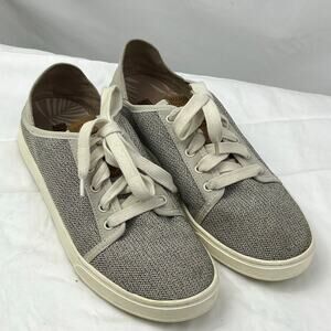 OluKai Pehuea Li Women 8.5 Tan Lace-Up Ltweight Comfort Travel Casual Sneakers